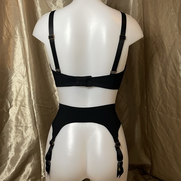 Honey Birdette Vegas Black Swim 2 PC Set - Picture 7 of 15